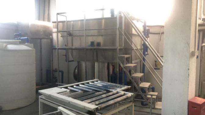 同舟共濟， 風雨前行